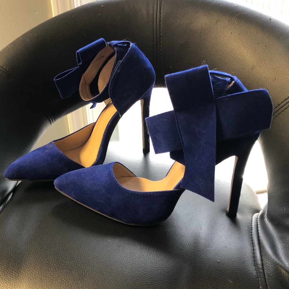 High heels - Picture 3 of 3